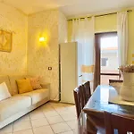 펜션 Casa Marti - 350 Meters From The Sea 카스텔사르도